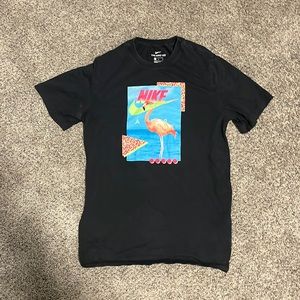 Nike logo tee